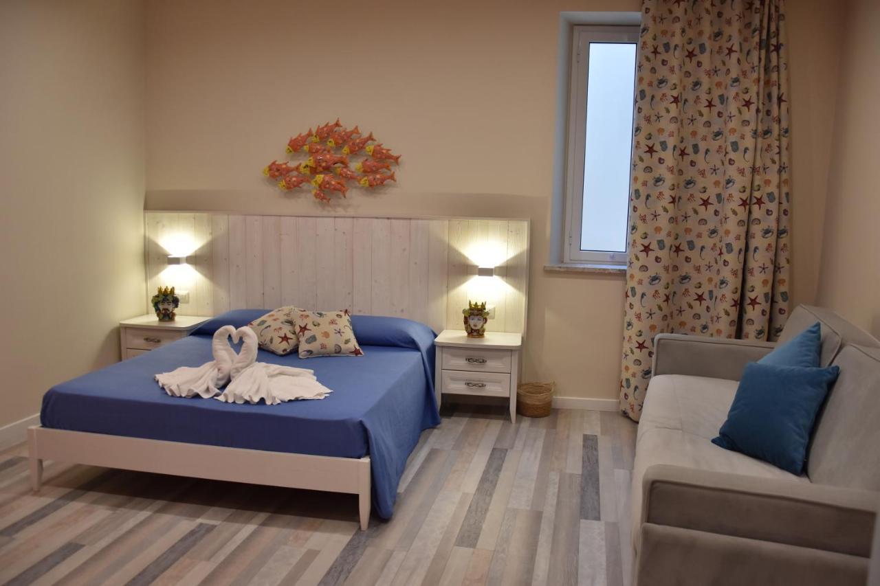 B&B Marina Blu Giardini-Naxos Zewnętrze zdjęcie