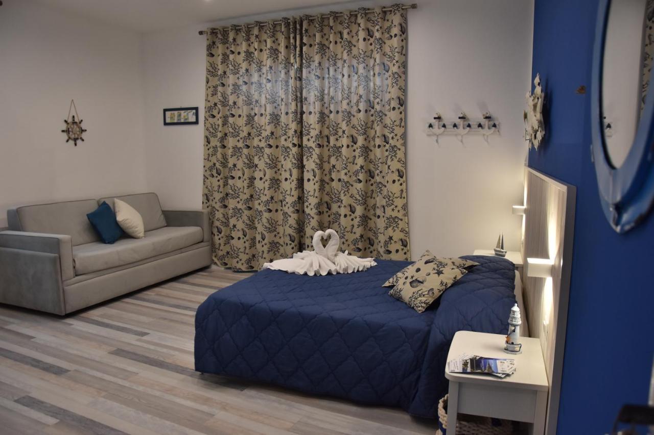 B&B Marina Blu Giardini-Naxos Zewnętrze zdjęcie
