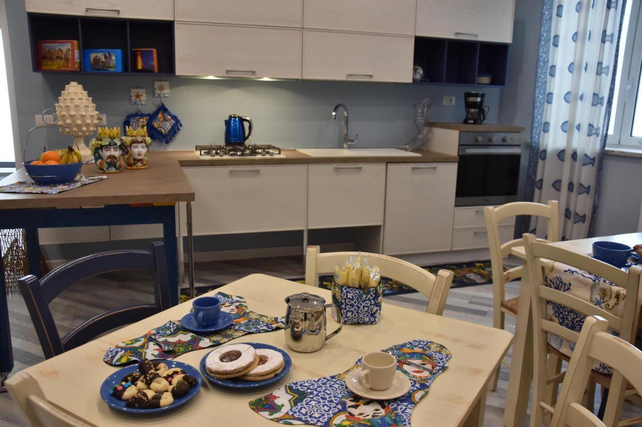 B&B Marina Blu Giardini-Naxos Zewnętrze zdjęcie